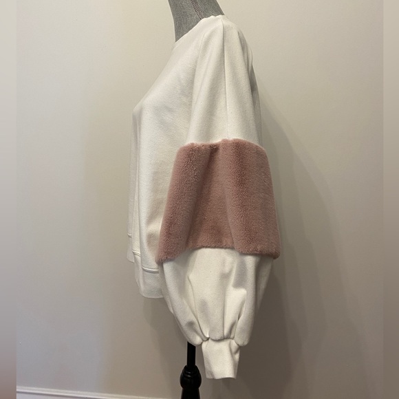 Zara Oversized Pink Faux Fur Balloon Sleeves Plush White Sweater - Picture 4 of 7